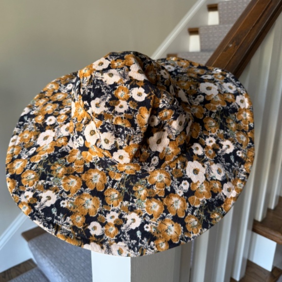 New With Tags Anthropologie Wide Brim Floral Corduroy   Bucket Hat main image 6
